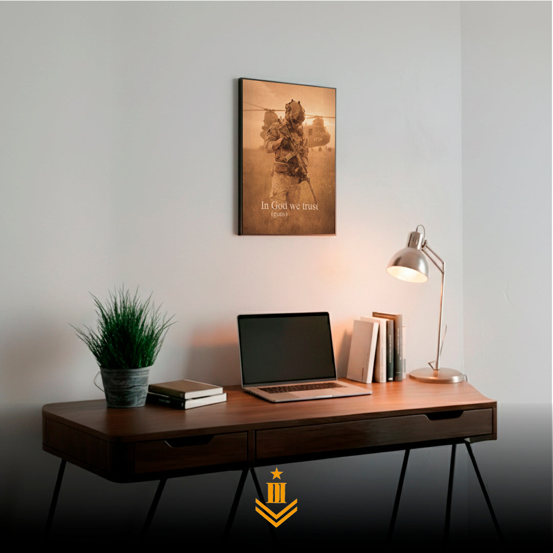 IN GOD WE TRUST (GUNS) | PÓSTER